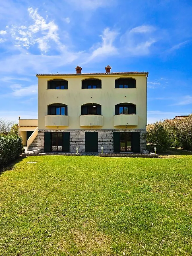 Aenona Sea View Apartments Nin 0*,  Croatia